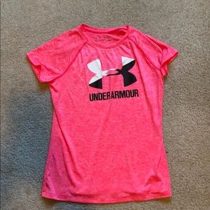 Hot pink Under Armour short sleeve shirt